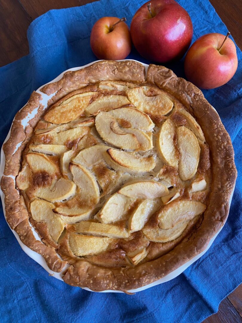 Apple pie - French Apple Tart Normande Apple pie - French Apple Tart Normande