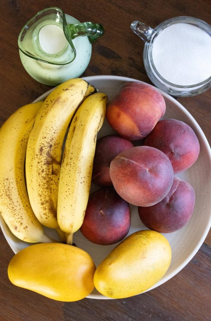 Frullato di Frutta - Italian Fruit Smoothie Frullato di Frutta - Italian Fruit Smoothie