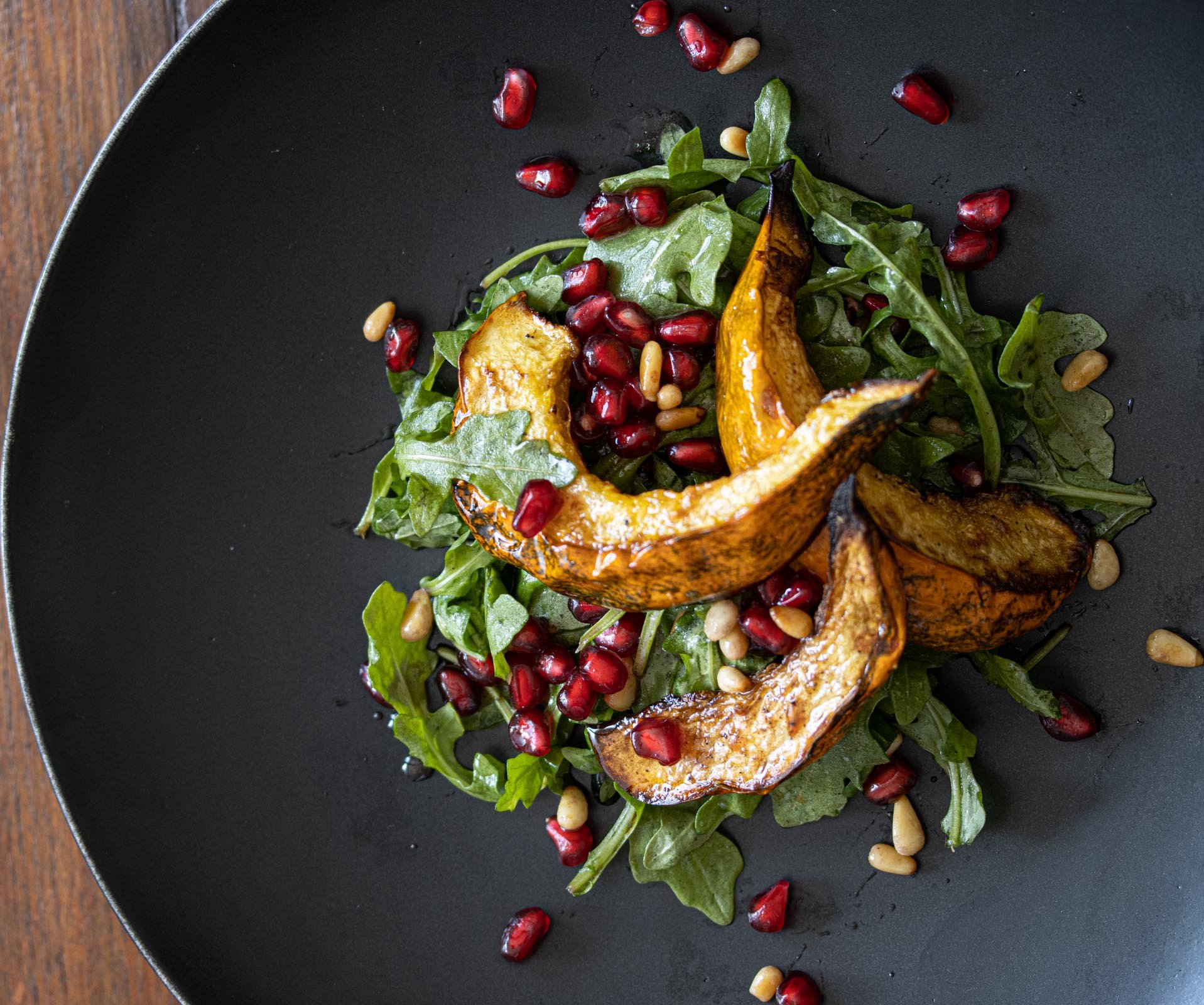 Pomegranate Seeds, Acorn Squash Arugula SaladPomegranate Seeds, Acorn Squash Arugula Salad Pomegranate Seeds, Acorn Squash Arugula Salad