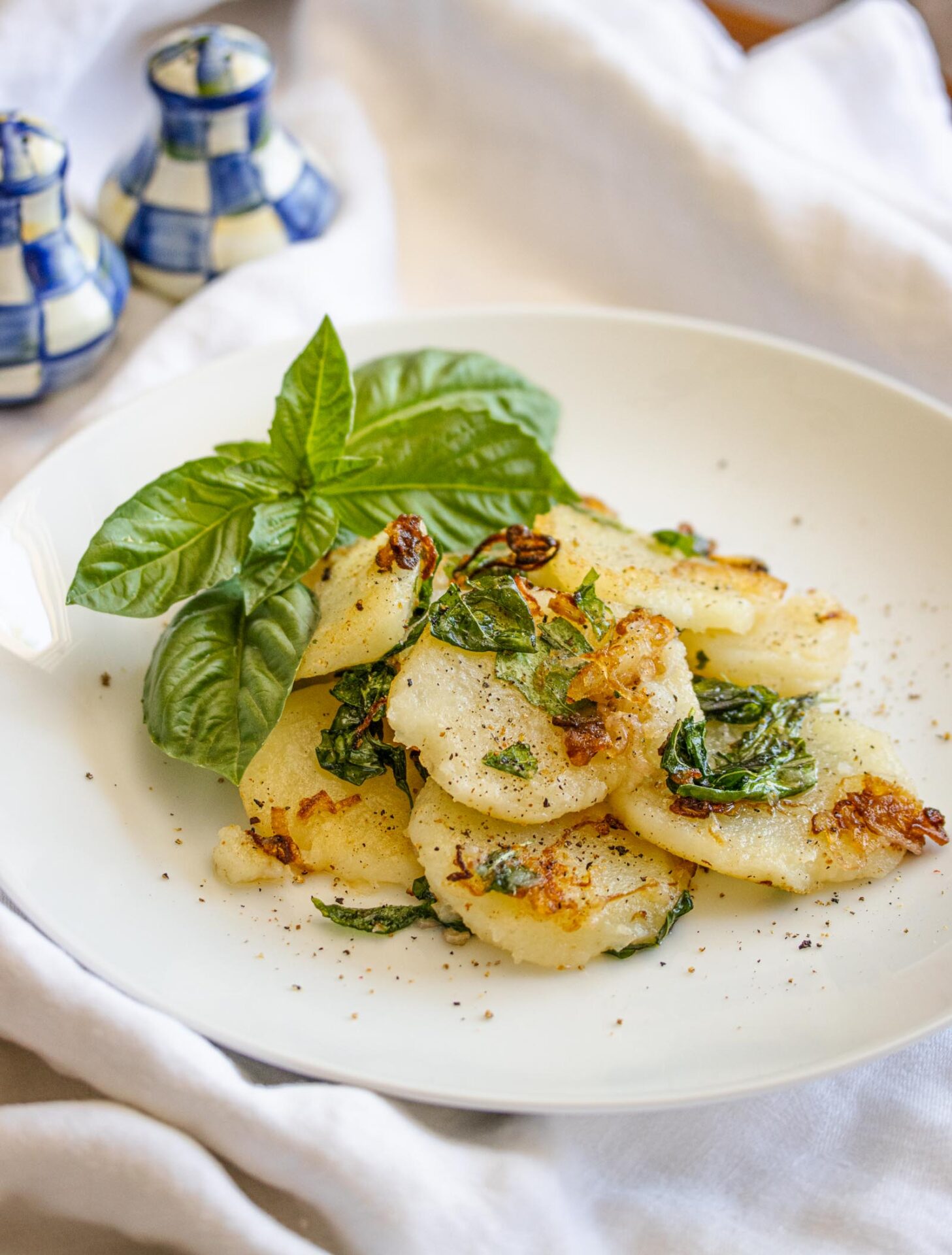 potatoes with basil potatoes with basil