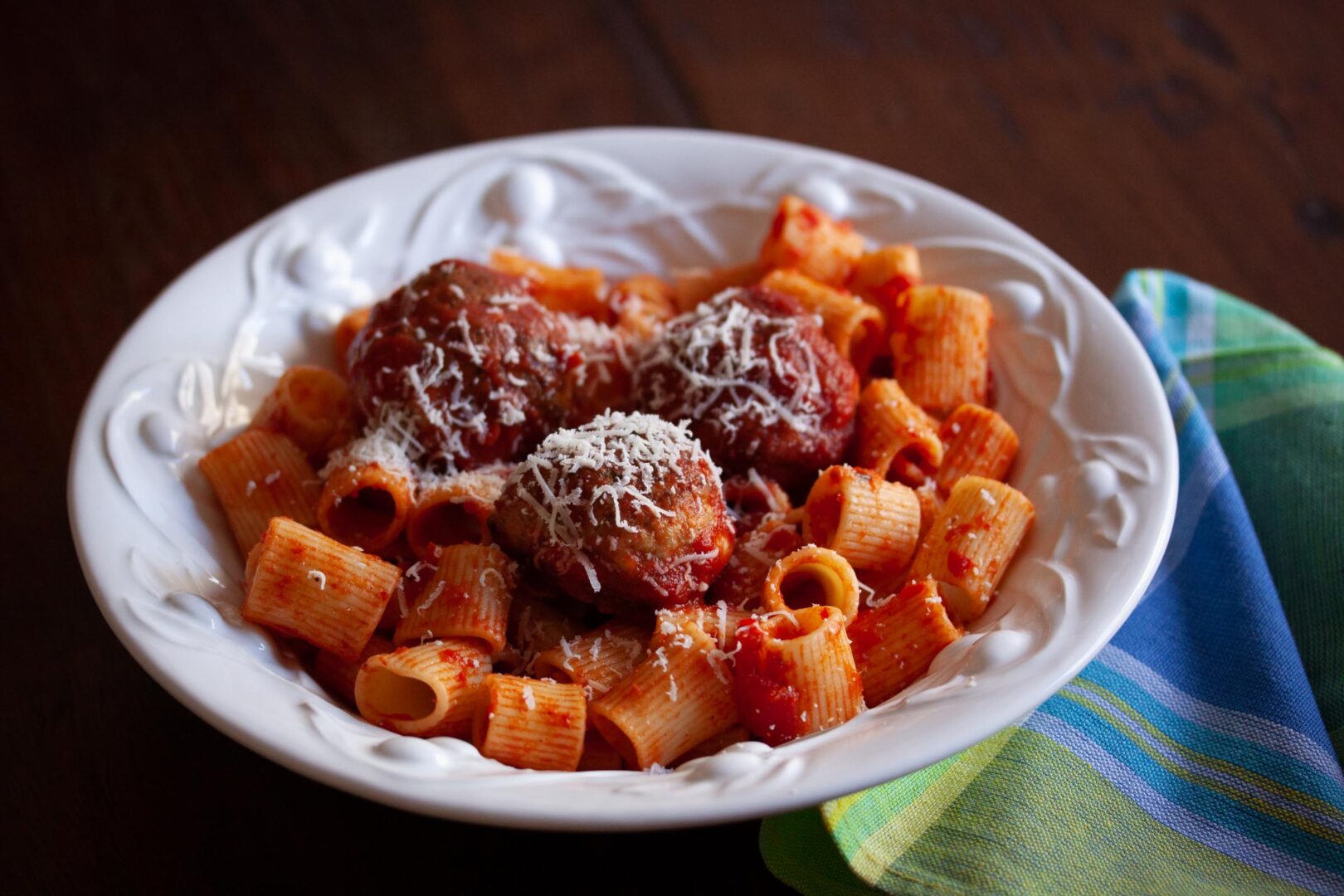 Ricotta Meatballs With Simple Tomato Sauce Ricotta Meatballs With Simple Tomato Sauce